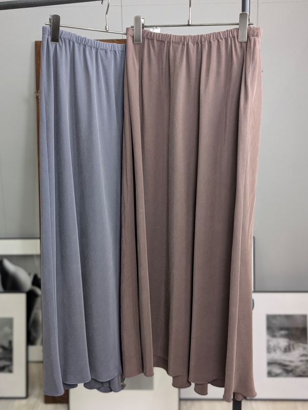 �yma couleur�z�} �N���[���@�p�E�_���[�|�v�����o�b�N�e�[���t���A�[�X�J�[�g