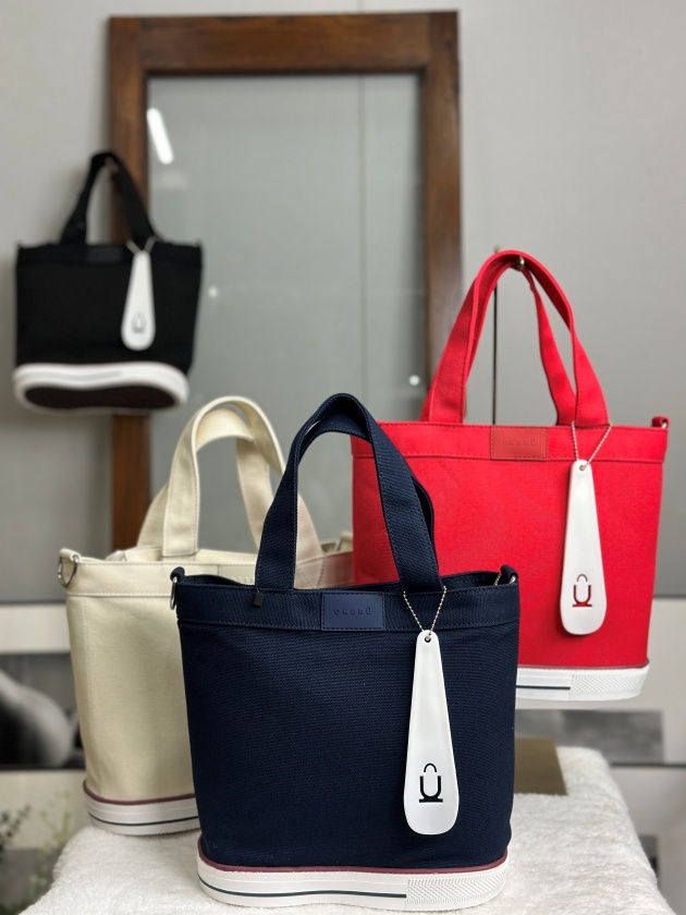 �yOKERU�z�I�P���@TYPE-C�@2WAY�V�����_�[�o�b�O�b�U���o�b�O �S���t�o�b�O