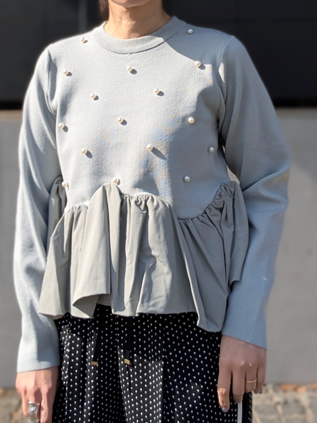 フリルパール付きニットトップス画像2