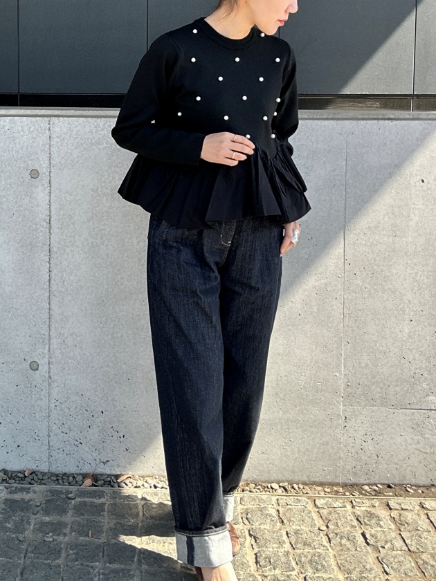 フリルパール付きニットトップス画像1